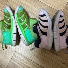ナイキ ダイナモ　2足　Nike子供用シューズ 14cm、15cmの画像