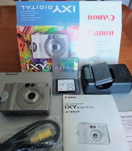 ジャンク扱い　キヤノン CANON IXY DIGITAL（初代2000年発売）