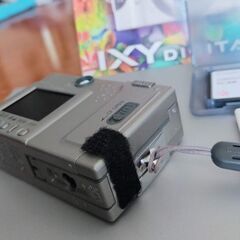 ジャンク扱い　キヤノン CANON IXY DIGITAL（初代2000年発売）の画像