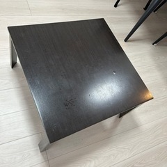 家具 テーブル
の画像