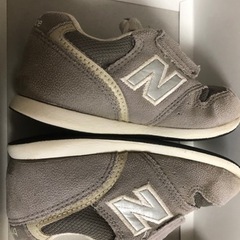 ニューバランス ベビースニーカー　14.5 の画像