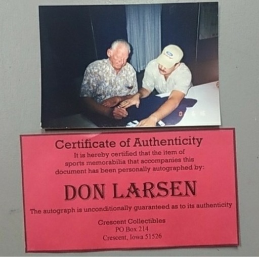 L17266 【直筆サインユニフォーム】 DON LARSEN 貴重 本物 メジャーリーグ ドンラーセン ニューヨークヤンキース 写真