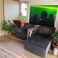 引っ越し間近なので値下げ‼️ソファー　サイドテーブル付き