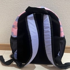 NIKE kidsリュックの画像