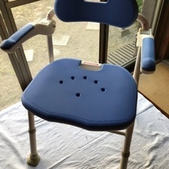 シャワーベンチ　介護用品