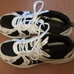 スニーカーSPALDING 27cmの画像