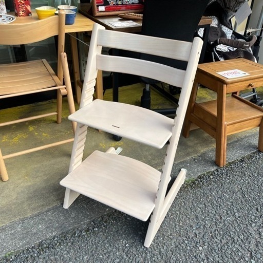 《売約済》ストッケ  ベビーチェア 子供椅子 椅子 TRIPP TRAP トリップトラップ STOKKE ダイニング 育児 子供 幼児 おしゃれ ホワイト ホワイトウォッシュ 品川区 リサイクルショップ ランバールーム 武蔵小山店 武蔵小山パルム 戸越銀座