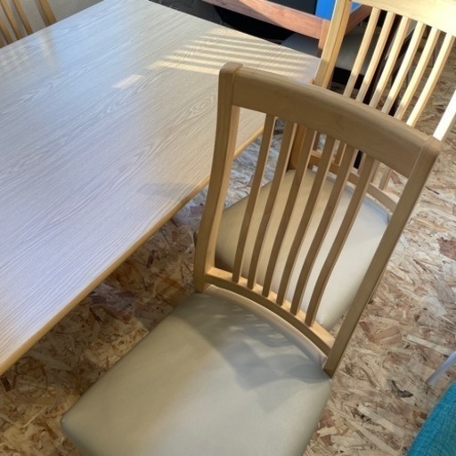 【商談中】ニトリ ダイニングセット 椅子４脚　家具 ダイニングセット