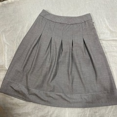 服/ファッション スカートの画像