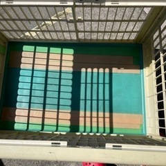 犬用ケージ　檻の画像