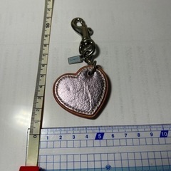 COACH チャーム（ハート）の画像