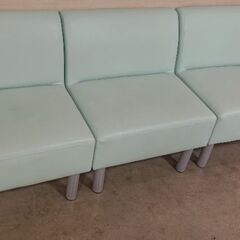 引越に伴い４脚まとめて差し上げます
