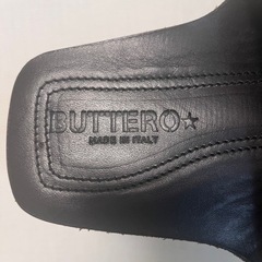 BUTTERO ブッテロ　レザー サンダル　中古品の画像