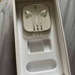 iPhone6plus 本体＋ケースの画像