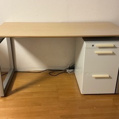 テーブル　キャビネットセット