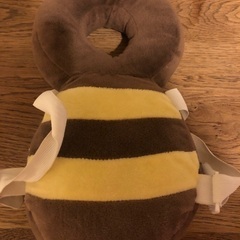 頭ゴッチン　転倒防止　クッション　蜂