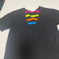 背中のデザインが可愛い😍Tシャツ　黒色140cm の画像