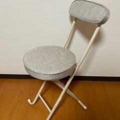 ほぼ新品★折りたたみパイプ椅子