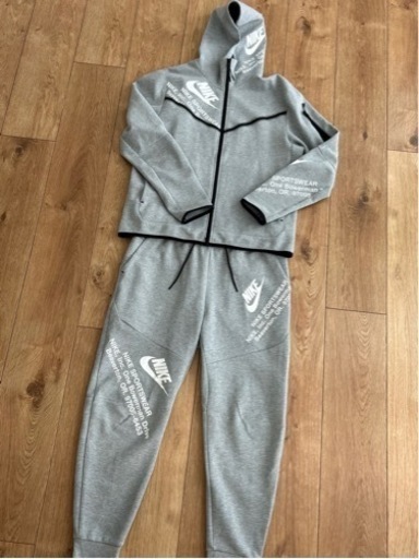 品薄★美品★NIKE TECH FLEECE セットアップ　XXLサイズ　グレー