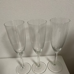 シャンパングラス3個