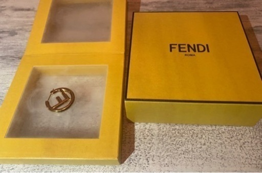 フェンディ ピアス FENDI