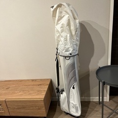 スリムタイプ　ゴルフバッグ