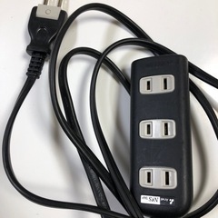 コード付き電気タップ　ブラックの画像