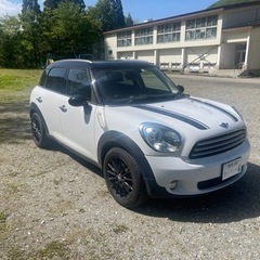 ミニクロスオーバーの画像