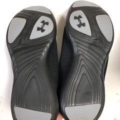UNDER ARMOUR 23.5トレーニングシューズ靴 スニーカー　レディース　アンダーアーマー　フィットネスシューズ  ジムシューズの画像