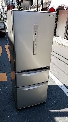 3ドア冷蔵庫　２０１７年式！