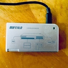 バッファロー　カードリーダー
