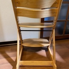 ベビーチェア　子供用椅子　高さ調整可能の画像