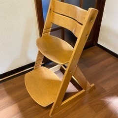 ベビーチェア　子供用椅子　高さ調整可能の画像
