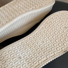 4cm厚底 スニーカー26.5cmの画像