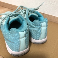 アシックス　レーザービーム　23.5cmの画像