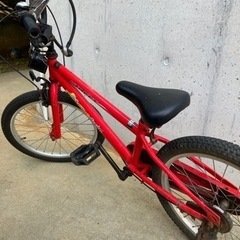 自転車 マウンテンバイクの画像