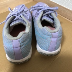 アシックス　レーザービーム23cmの画像