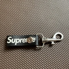 Supreme キーホルダー