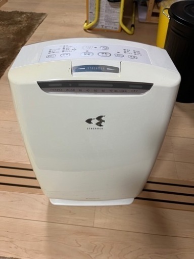 空気清浄機 MCK55P_W\n