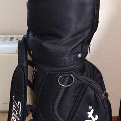 Titleist（タイトリスト）のキャディバッグ 取りに来ていた...
