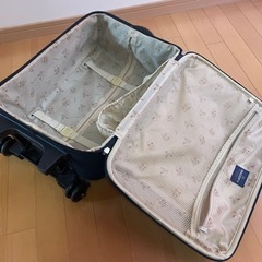 美品✨スヌーピー　キャリーケースの画像