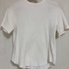 レディース　GU Tシャツ