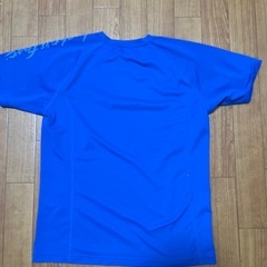 26日までに問い合わせがない場合、寄付します。mont-bell Tシャツ　サイズMの画像