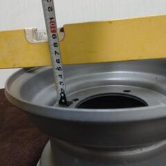 車のパーツ 、ホイール　8インチ　１本の画像