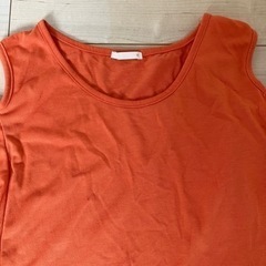 カットソー GU 
の画像