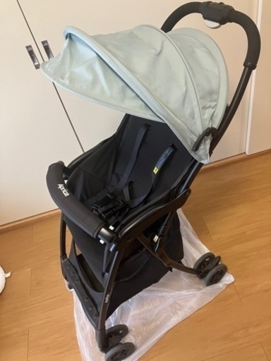 美品 アップリカ マジカルエアーAF   B型ベビーカー