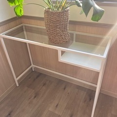IKEA  デスク
の画像