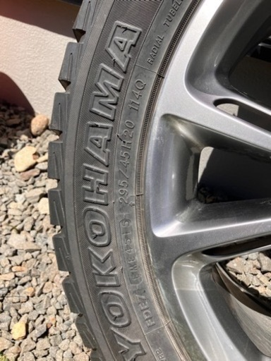 グラチェロsrt8純正ホイール