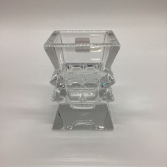 取りに来られる方限定！！　Baccarat   フラワーベース　コロンビーヌ　未使用品　箱付きの画像