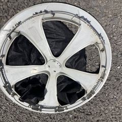 ①　30プリウス　後期　純正ホイールカバー　1枚の画像